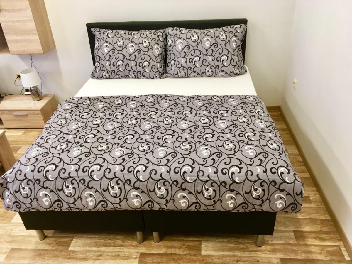 Cecilka Apartment นาคอด ภายนอก รูปภาพ